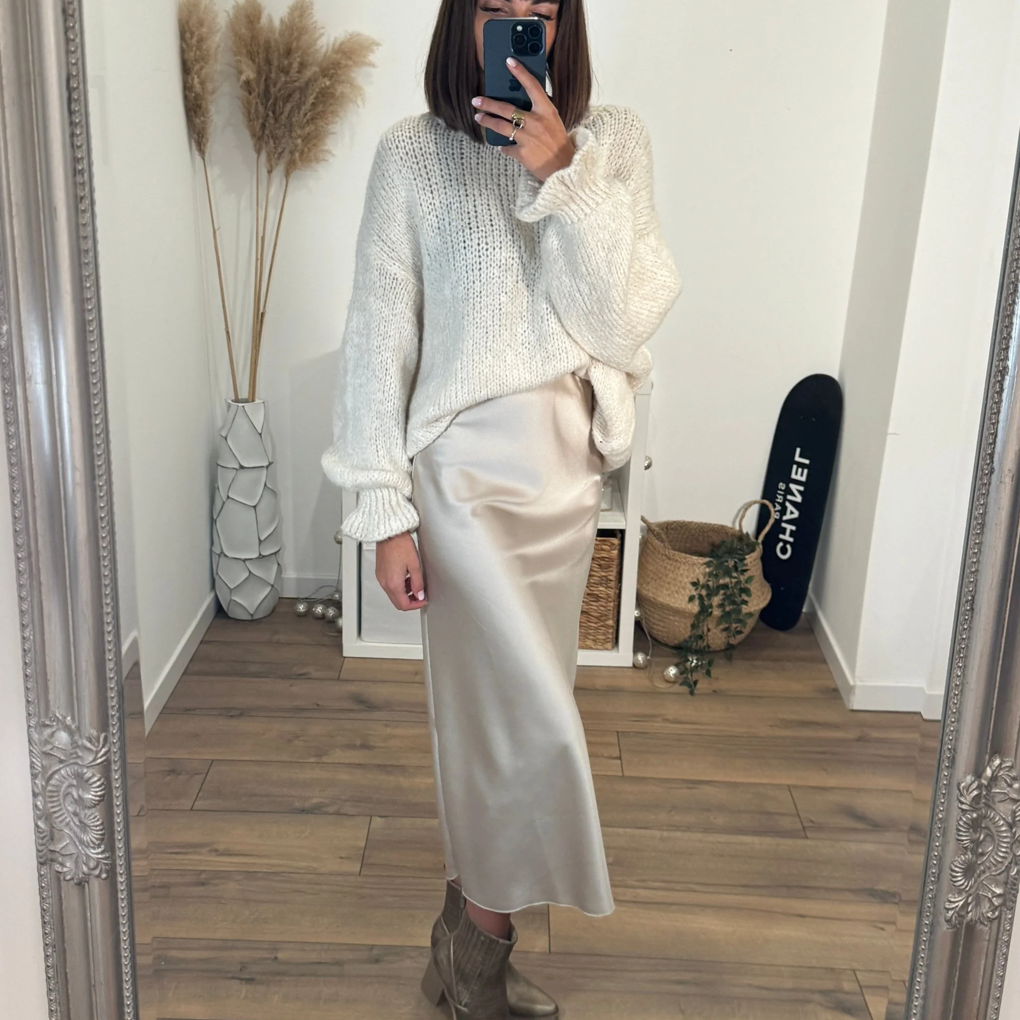 JUPE SATINÉE BEIGE TALIA - Image 2
