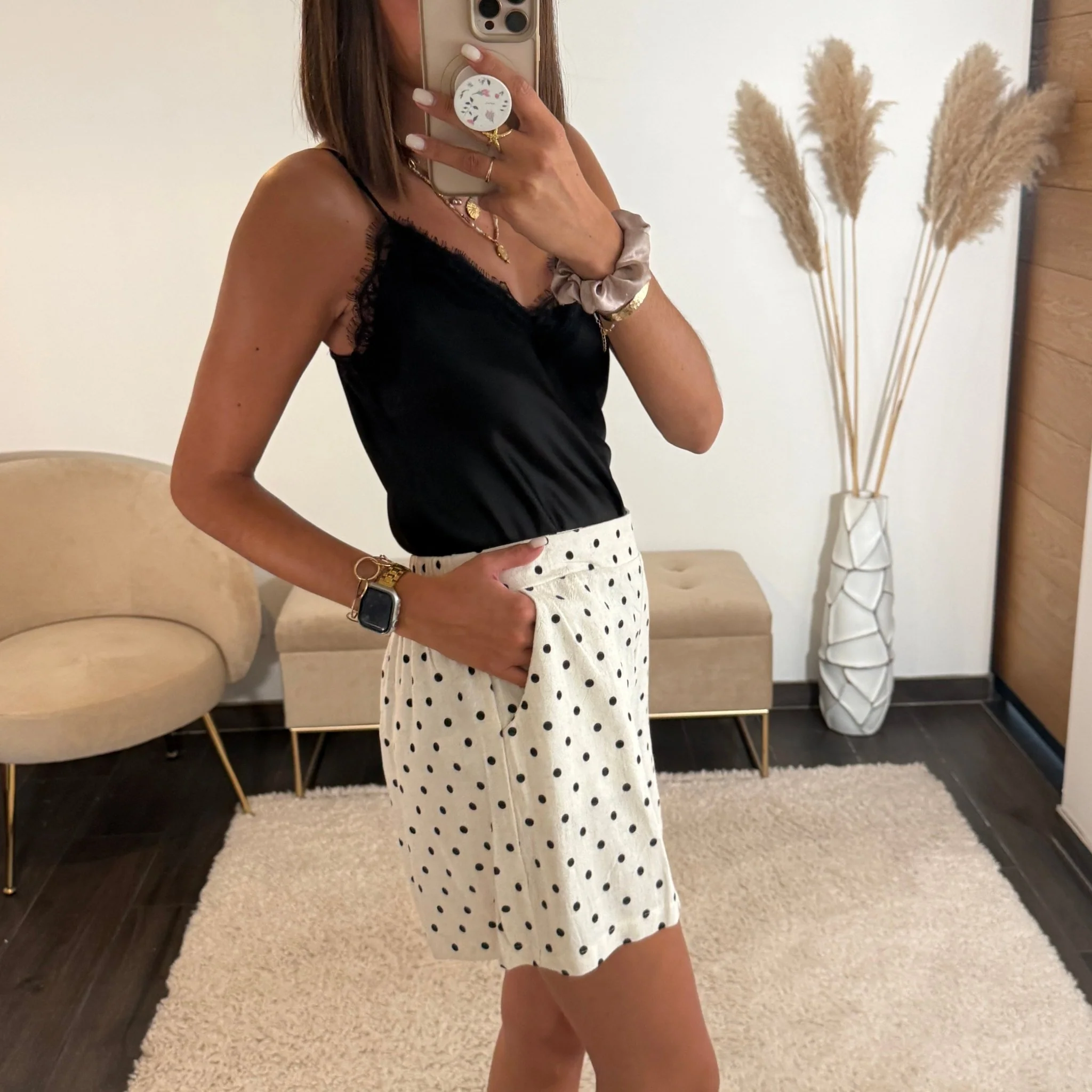 SHORT EN LIN A POIS NOIR - Image 2